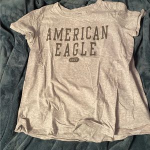 American Eagle T-shirt size small